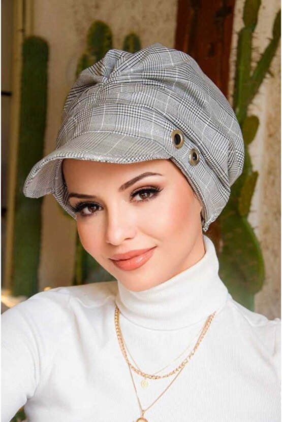 Gri Ekose Desen Metal Detaylı Tesettür Şapka Bone