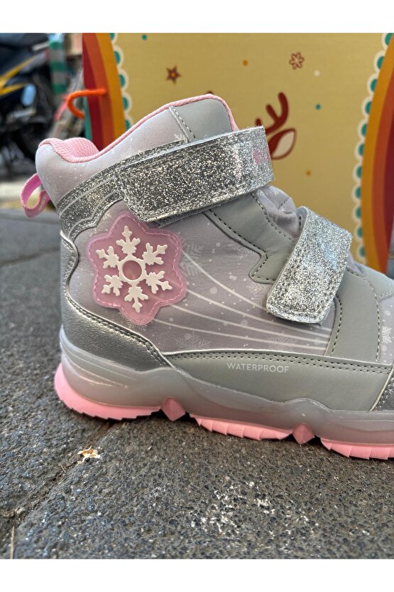 Buck3034 Snowy Kız Çocuk Bot GUMÜŞ
