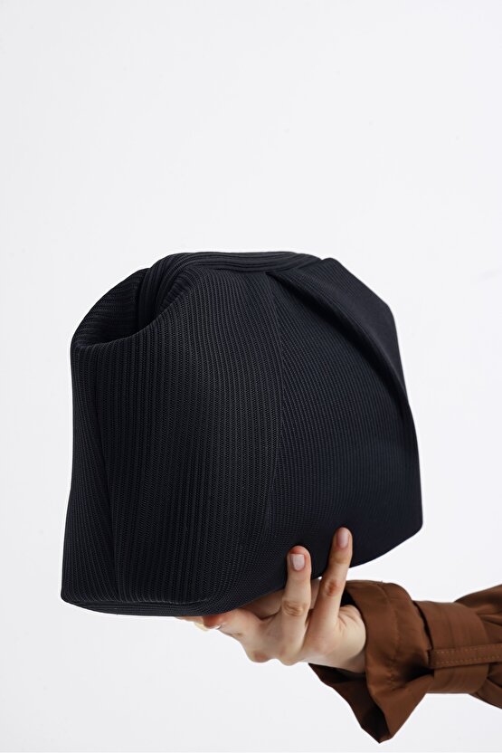 Heybes Kadın Siyah Piliseli Clutch El Çantası