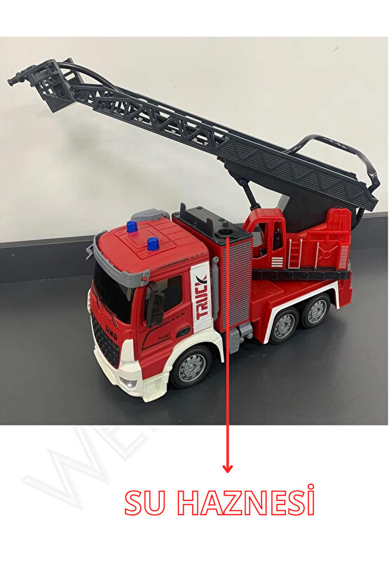 Oyuncak 2.4GHz Full Fonksiyon Uzaktan Kumandalı 1:12 Ölçek Işıklı ve Sesli Su Atan Şarjlı  İtfaiye