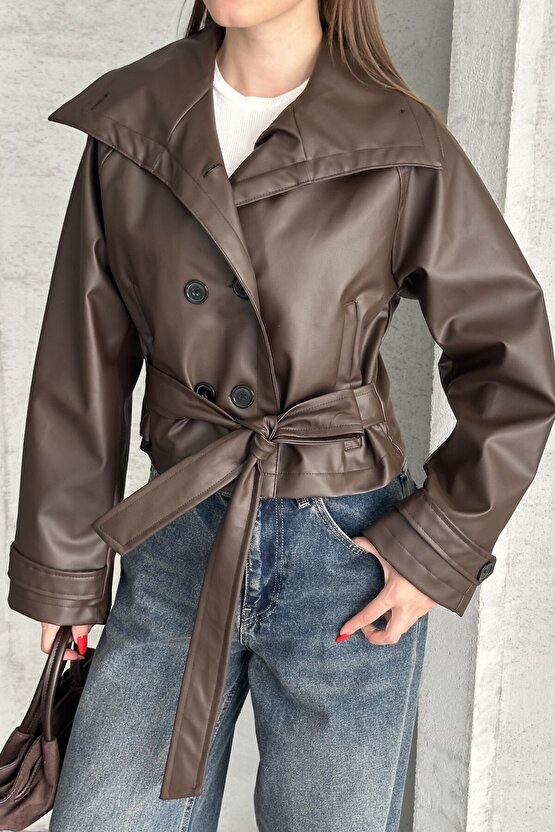 Kadın Deri Trençkot Ceket - Kuşaklı, Düğmeli Crop Biker Suni Deri Mont