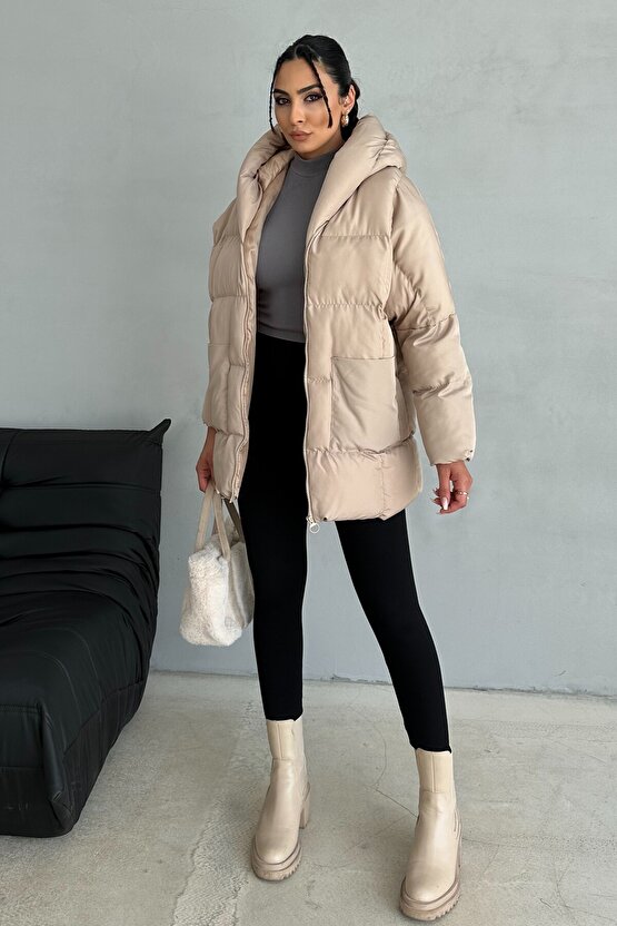 Puffer Yarasa Şişme Bej Oversize Kadın Mont