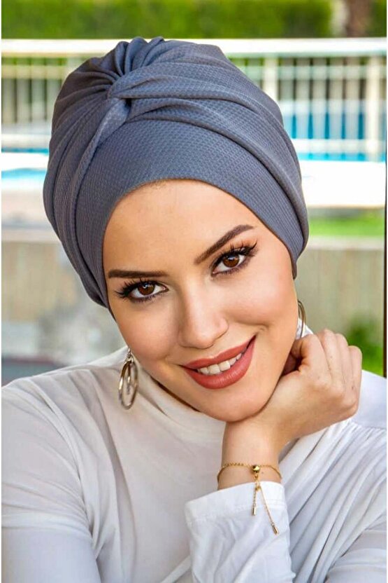 Gri Burgu Detaylı Bone