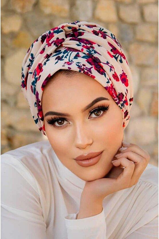 Kemik Kırmızı Çiçek Desen Burgu Detaylı Bone