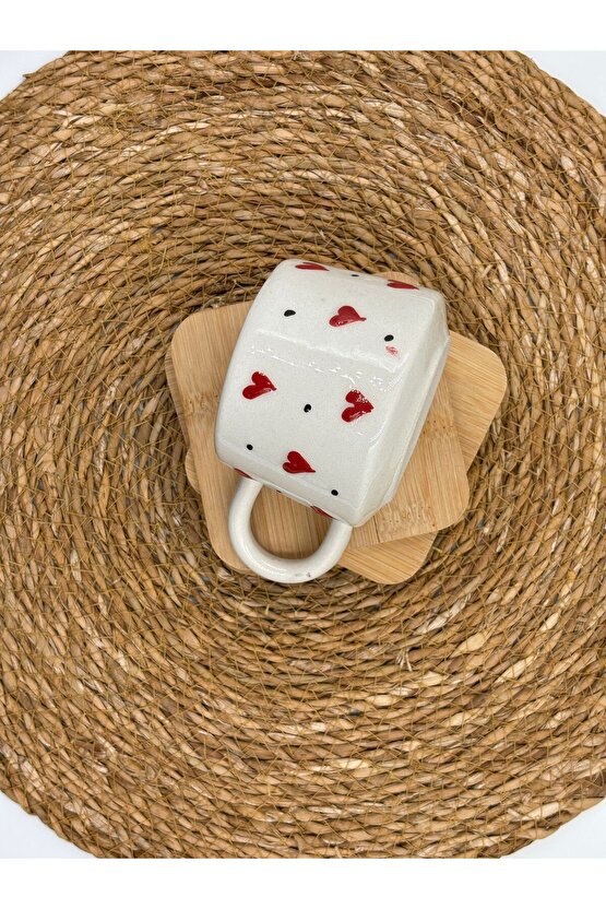 2 Adet Kabartma Desenli El Yapımı Seramik Kupa