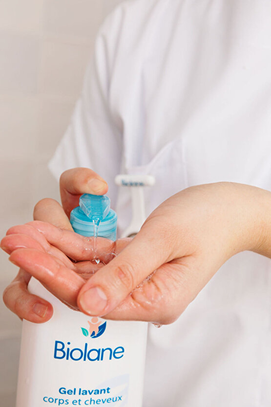 %97 Doğal İçerikli Sabunsuz Yenidoğan Saç ve Vücut Bebek ve Çocuk Şampuanı Pompalı (350ml)