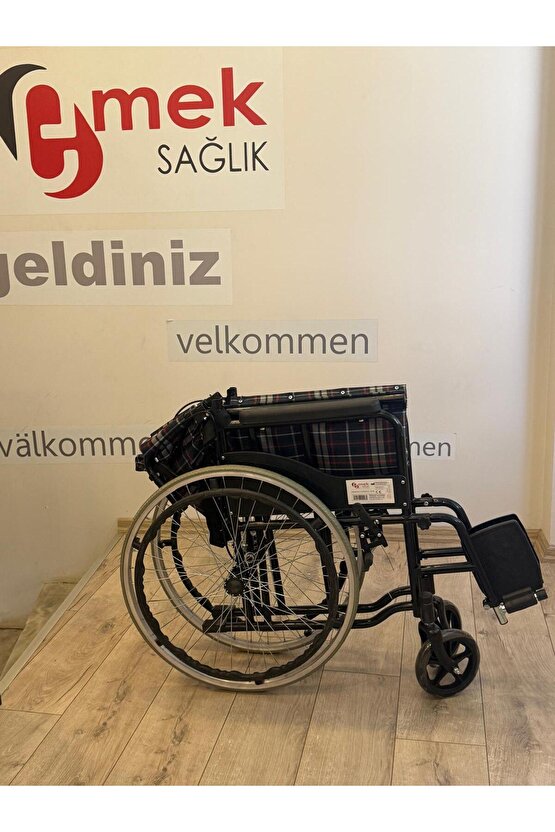 Wipperman Marka Ithal Lüks Katlanabilir Refakatçi Manuel Tekerlekli Sandalye