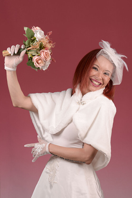 Yakalı Uzun Broşlu Kürk Etol Gelin Bolero Şal Davet Panço Ceket Kırık Beyaz