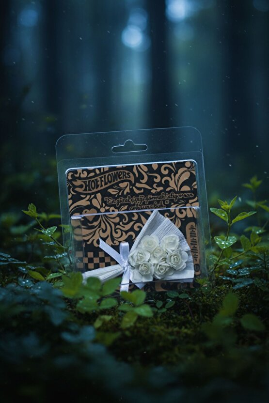 Özel Seri Hot Flowers Aynalı Minik Beyaz Gül Aranjmanı Çok Güzelsin...