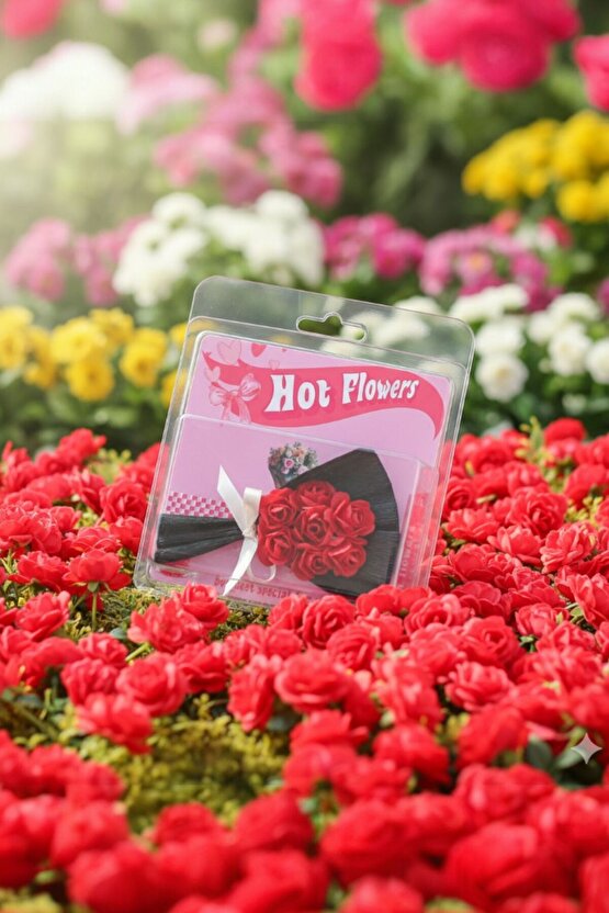 Hot Flowers Tasarım Kırmızı Çiçek Buketi Sevgiliye Hediye Özel Tasarım Koleksiyonluk Minik Buket