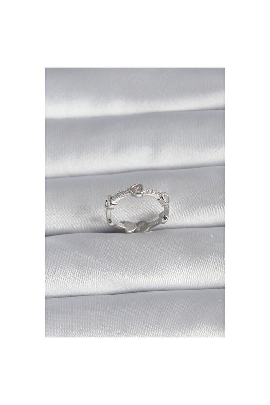 Pirinç Gümüş Renk Kalp Model Zirkon Taş Detay Kadın Yüzük - Lisinya