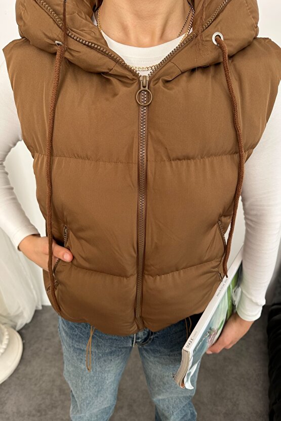 Kadın Kapüşonlu Kısa Şişme Yelek – Dolgulu, Kışlık, Spor Günlük, Su itici