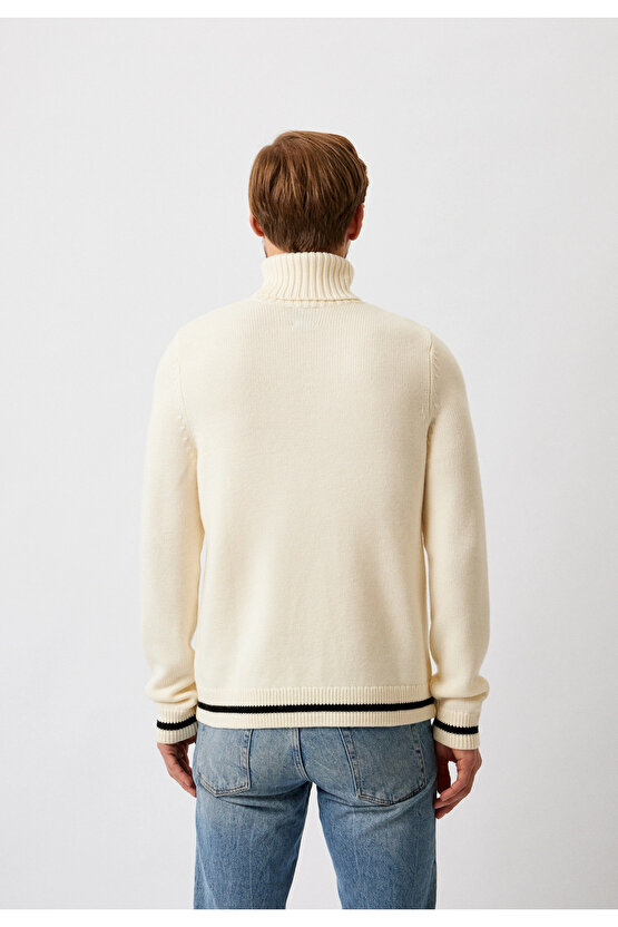 SKI Erkek Beyaz Kazak