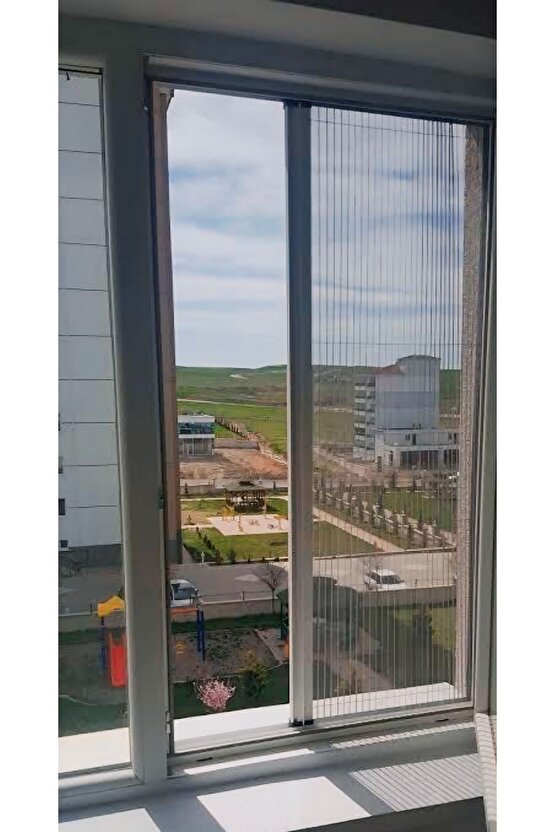 Akordeon Pileli Pilise Pencere Sineklik Beyaz-Antrasit-Kahve 70x130 Cm. İstenilen Ölçüde Yapılabilr