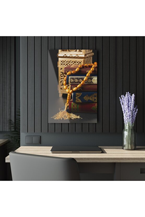 Kuran - ı Kerim ve Tesbih Cam Tablo Duvar Dekoru