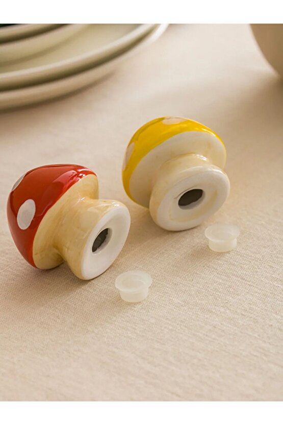 LCW HOME Ekru Baskılı Seramik Tuzluk ve Biberlik