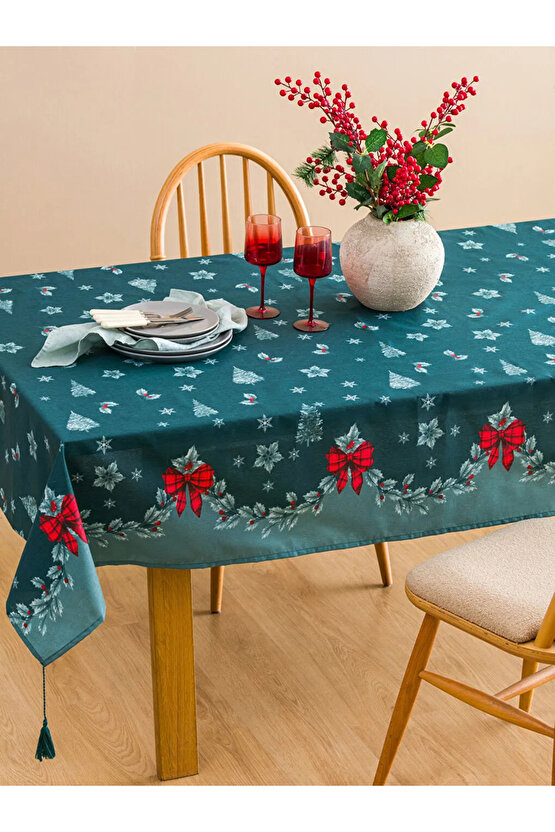 LCW Karışık Yılbaşı Temalı Masa Örtüsü 150x200 Cm
