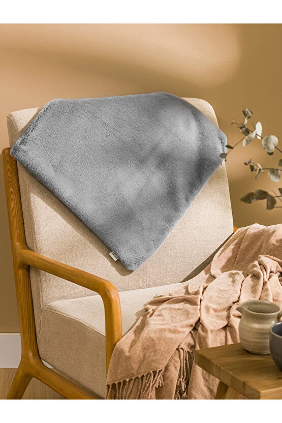 LCW HOME Bej Kürklü Kırlent Kılıfı 45x45 Cm