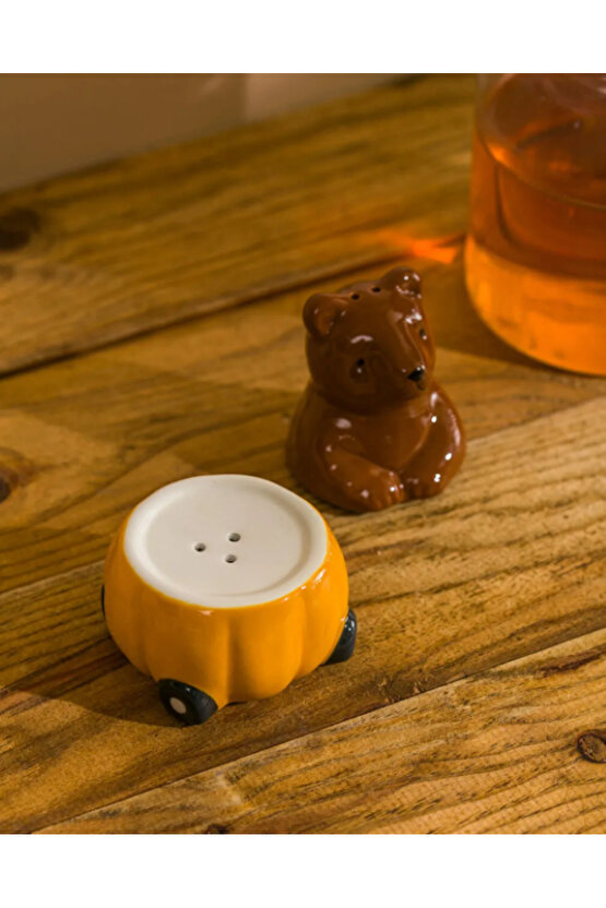 LCW HOME Karişik Ayıcık Figürlü Seramik Tuzluk Ve Biberlik