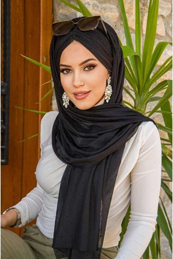 Siyah Ponpon Büzgülü Hazır Şal