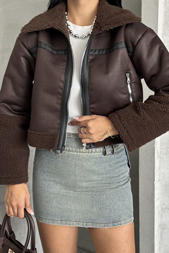 Kadın Peluş Detaylı Crop Biker Suni Deri Mont