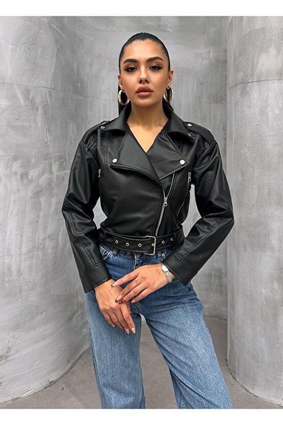 Bel Kemer Detaylı Crop Biker Deri Ceket