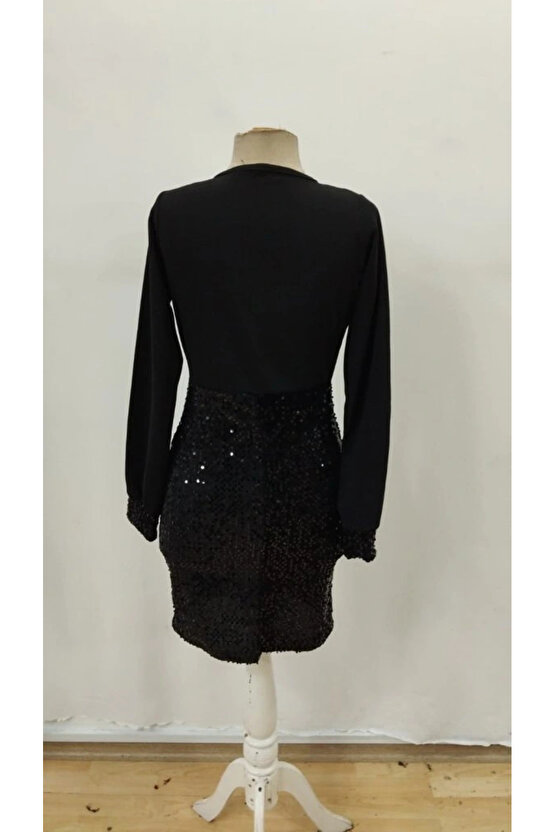 Kadın Uzun Kollu Kruvaze Yakalı üst Ithal Krep Alt Pulpayetli Mini Ithal Krep Elbise