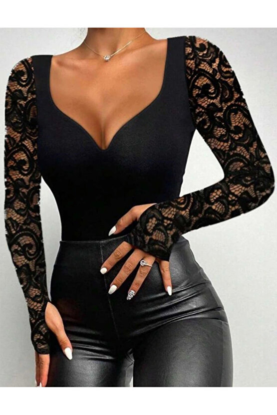 Kadın Uzun Kollu Dantelli Dekolte Detaylı Dalgıç Bluz