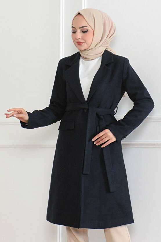 Kadın Kaşe Kaban – Uzun Boy Kruvaze Yaka, Kuşaklı Tesettür Kışlık Kaban, Astarlı Şık Yünlü Dokuma Ov