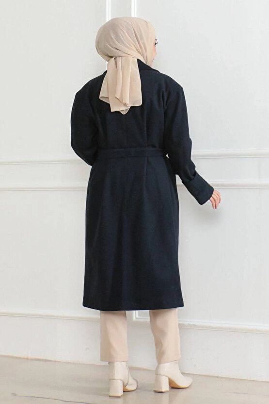 Kadın Kaşe Kaban – Uzun Boy Kruvaze Yaka Kuşaklı Tesettür Kaşe Kışlık Kaban, Astarlı Şık Yünlü Dokum