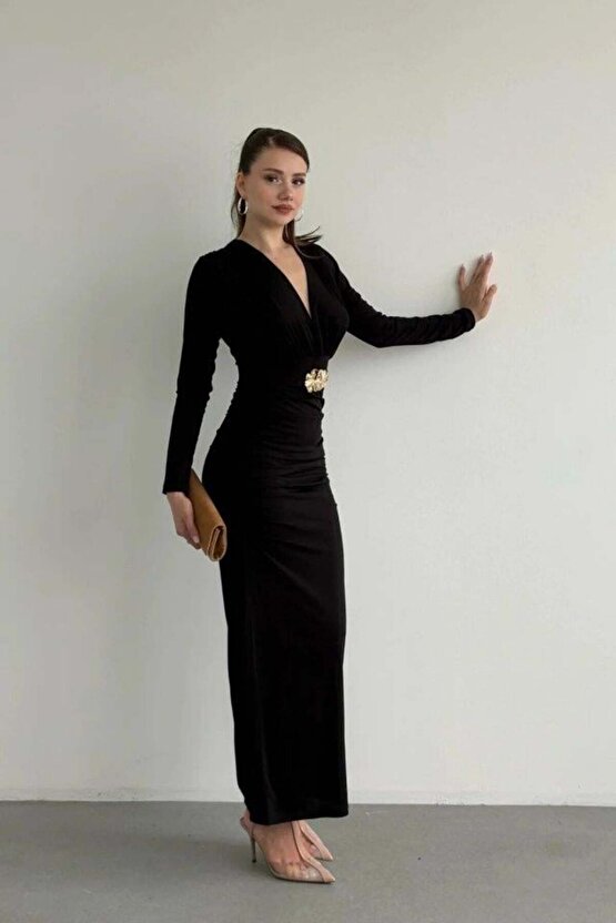 Aksesuarlı Kemerli Drapeli Uzun Elbise