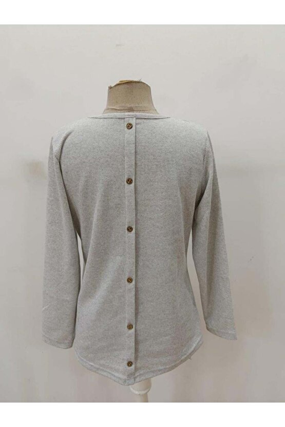 Kadın Uzun Kollu Yuvarlak Yaka Arkadan Düğmeli Waffle Bluz