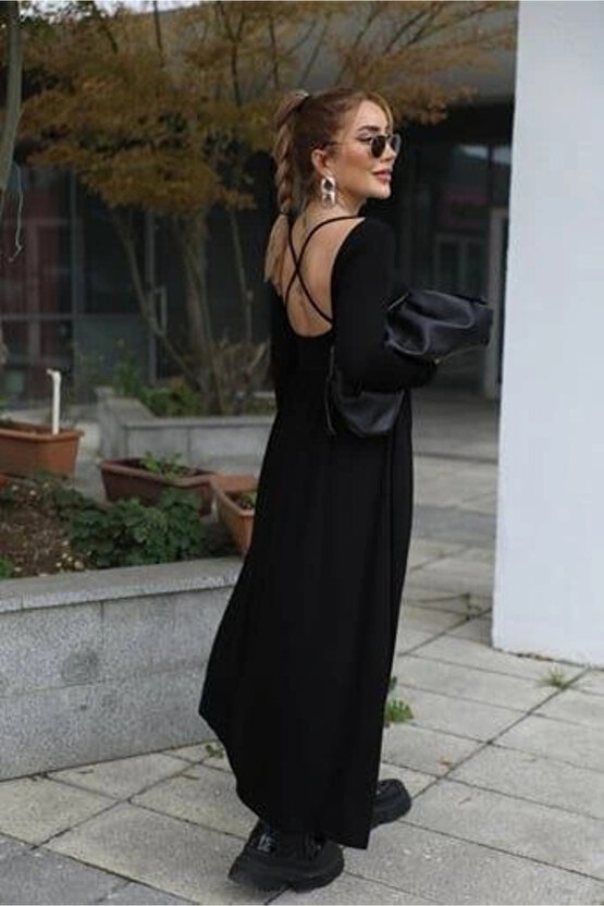 Kadın Kayık Yaka Sırt Dekoltesi Ve Yırtmaç Detay Maxi Boy Elbise