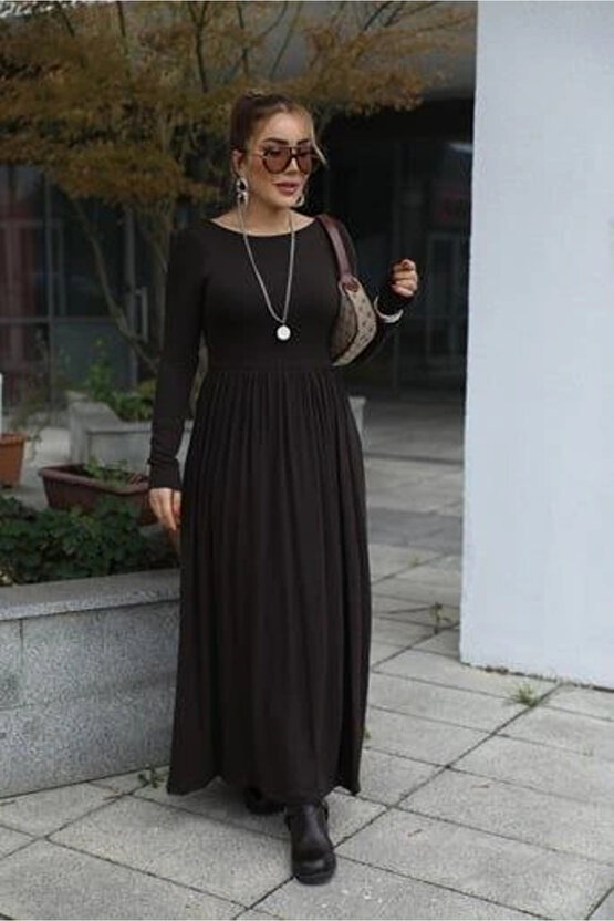 Kadın Kayık Yaka Sırt Dekoltesi Ve Yırtmaç Detay Maxi Boy Elbise