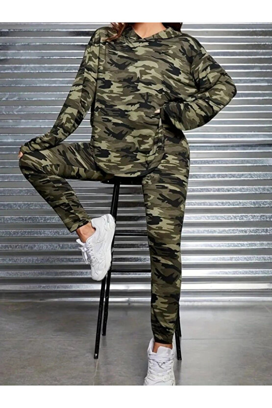 Kadın Uzun Kollu Kapşonlu Kamuflaj Desenli Bluz Ve Pantolon Tayt Ikili Takım