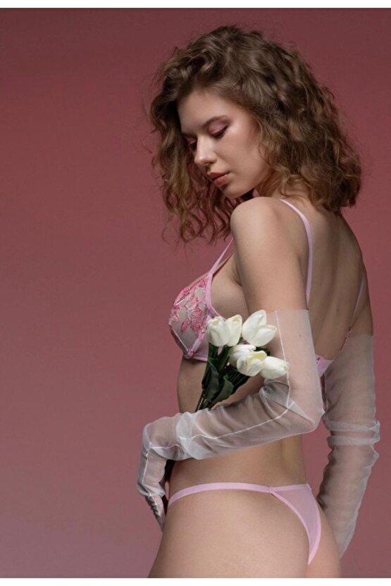 Pembe Çiçekli İç Çamaşır Takımı