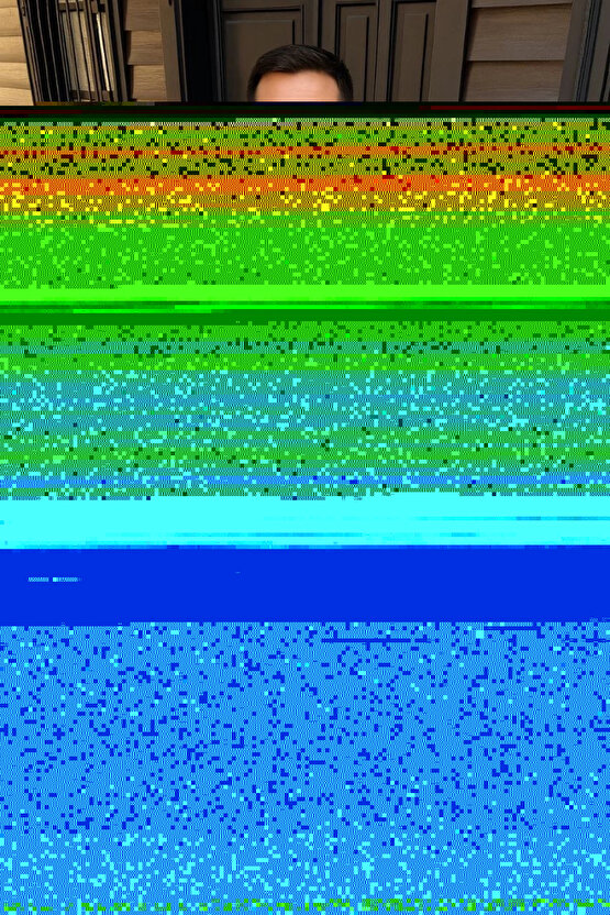 Bambu Saten Parlak Tüylü Yumuşak Kadife Halı Hav Tüy Vermez Taç Beyaz