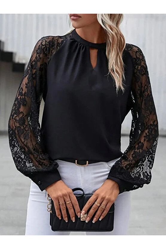 Kadın Uzun Dantel Kollu Yuvarlak Yakalı Sandy Bluz