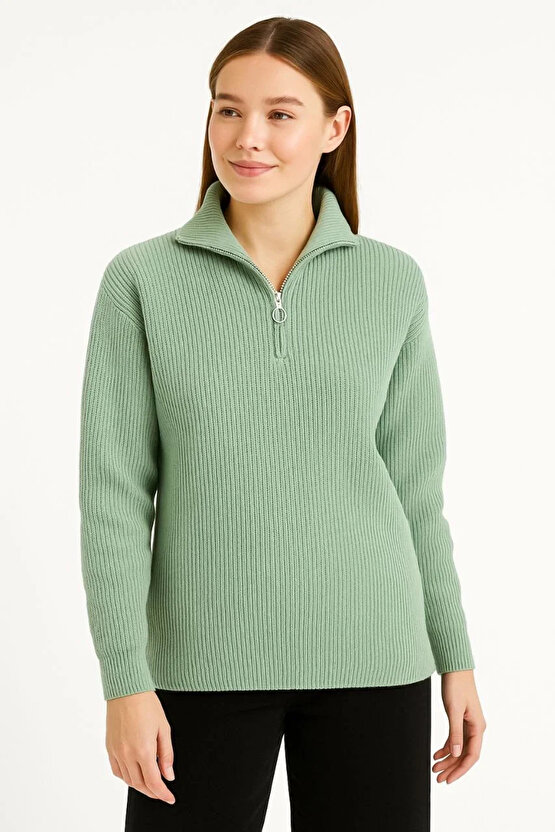 KADIN Yarım Fermuarlı Triko Kazak – Selanik Örgü, Dik Yaka, Pamuklu Dokuma, Oversize Uzun Kollu Kışl