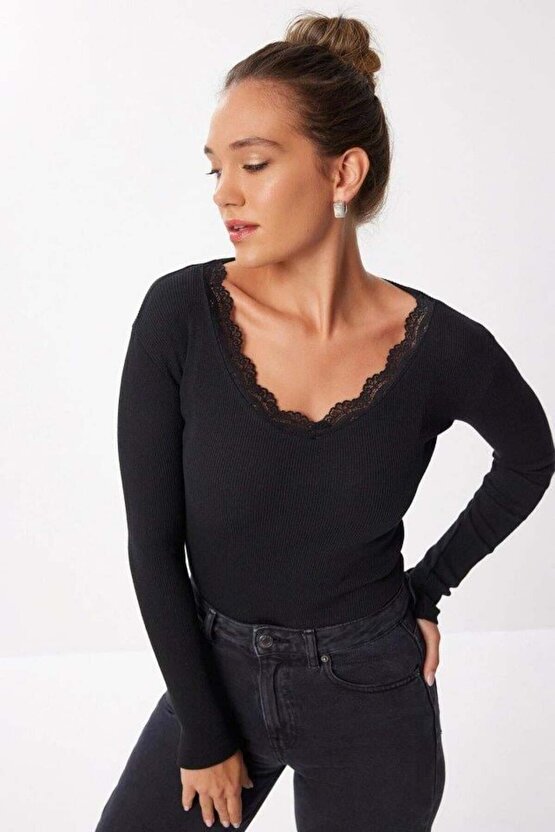 Kadın Dantel Detay V Yaka Kaskorse Kumaş Bluz