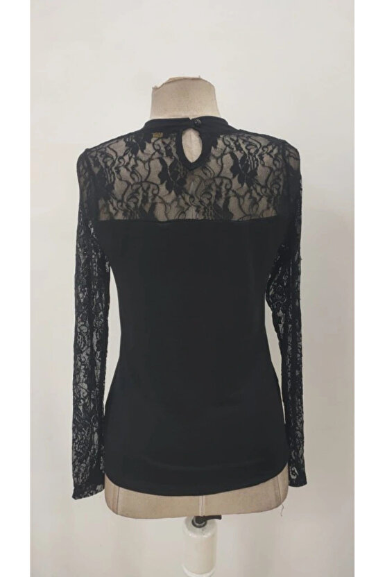 Kadın Uzun Kollu Dantel Detaylı Viskon Bluz