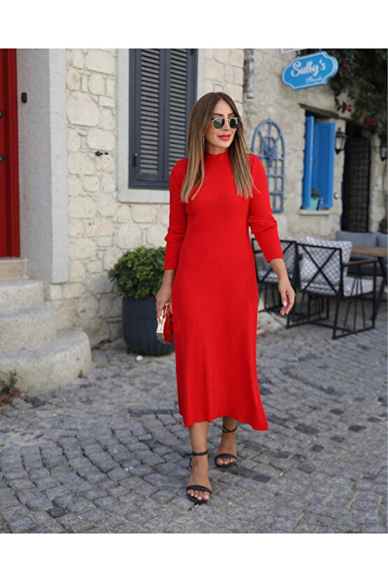 Kadın Uzun Kollu Yarı Balıkçı Yaka Arkadan Pencere Detaylı Bağcıklı Midi Triko Elbise