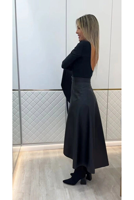 Kadın Belden Kuşaklı Uzun Deri Etek