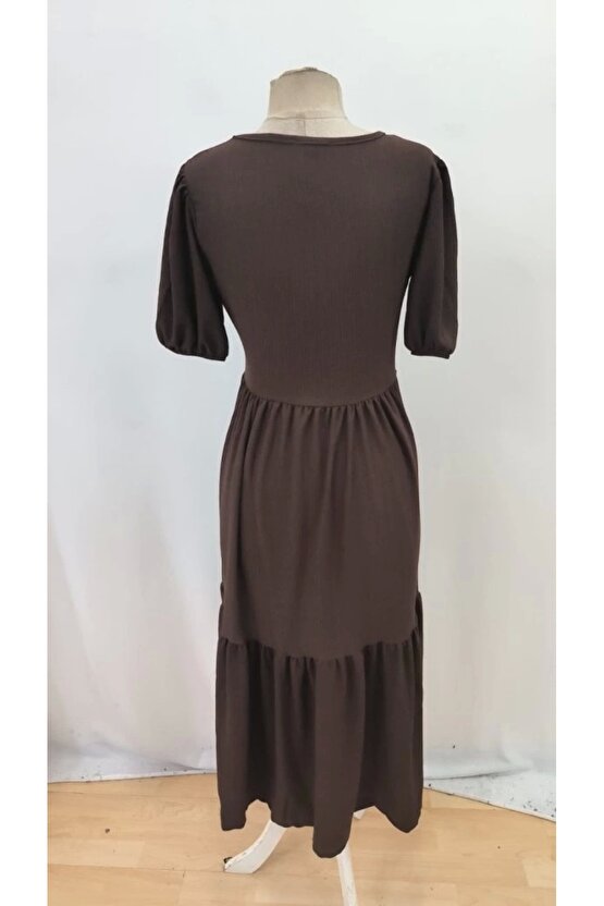 Kadın Kısa Kollu Yakası Açık Katlı Bürümcük Balon Elbise