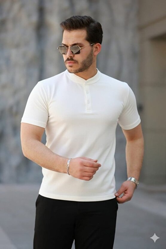 Erkek Kısa Kollu Hakim Yaka önü Düğmeli Viskon Tişört