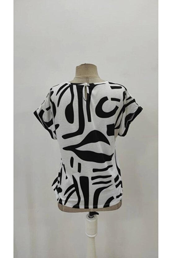 Kadın Kısa Kollu Yuvarlak Yaka Desenli Süprem Bluz