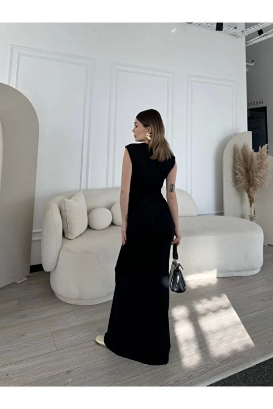 Kolsuz Uzun Likralı Elbise - Siyah