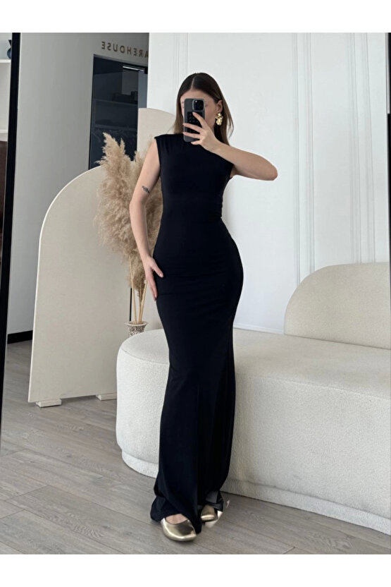 Kolsuz Uzun Likralı Elbise - Siyah