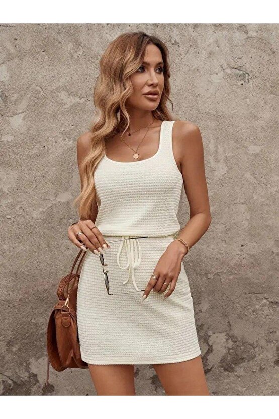 Kadın Askılı Kare Yakalı Belden Bağcıklı Triko Elbise