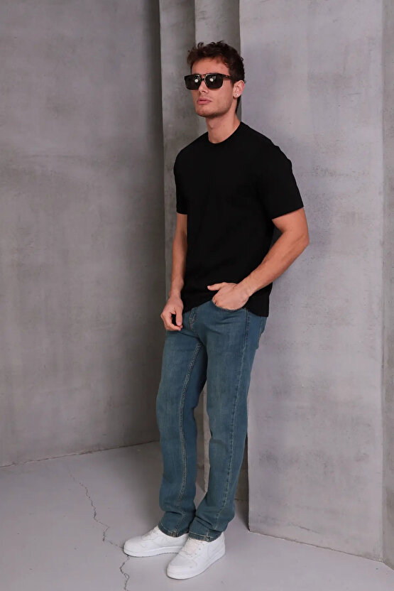 Erkek Relax Fit Bisiklet Yaka %100 Pamuk Rahat Kesim Basic Tişört